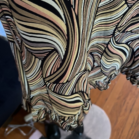 Abstract print dress with cap sleeve - Picture 6 of 7